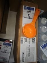 Carlisle 3oz orange spoons