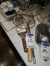 Assorted kitchen ware