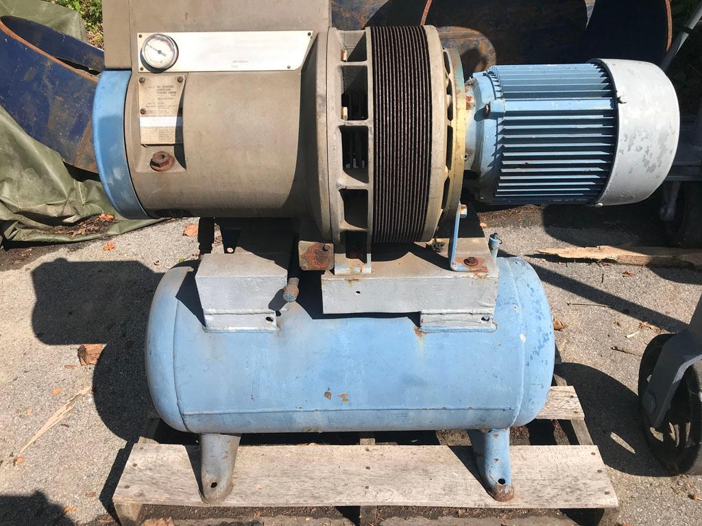 Kellogg-American electric hydrovane compressor Model 17CK, forklift portabl