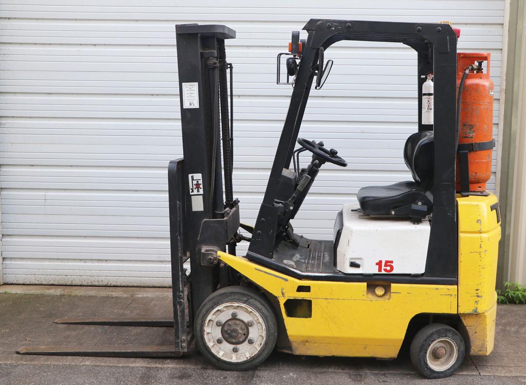 Forklift: TCM (propane) 3,000 lb. capacity/130" TOF - Model FCG15T7T/ID A15