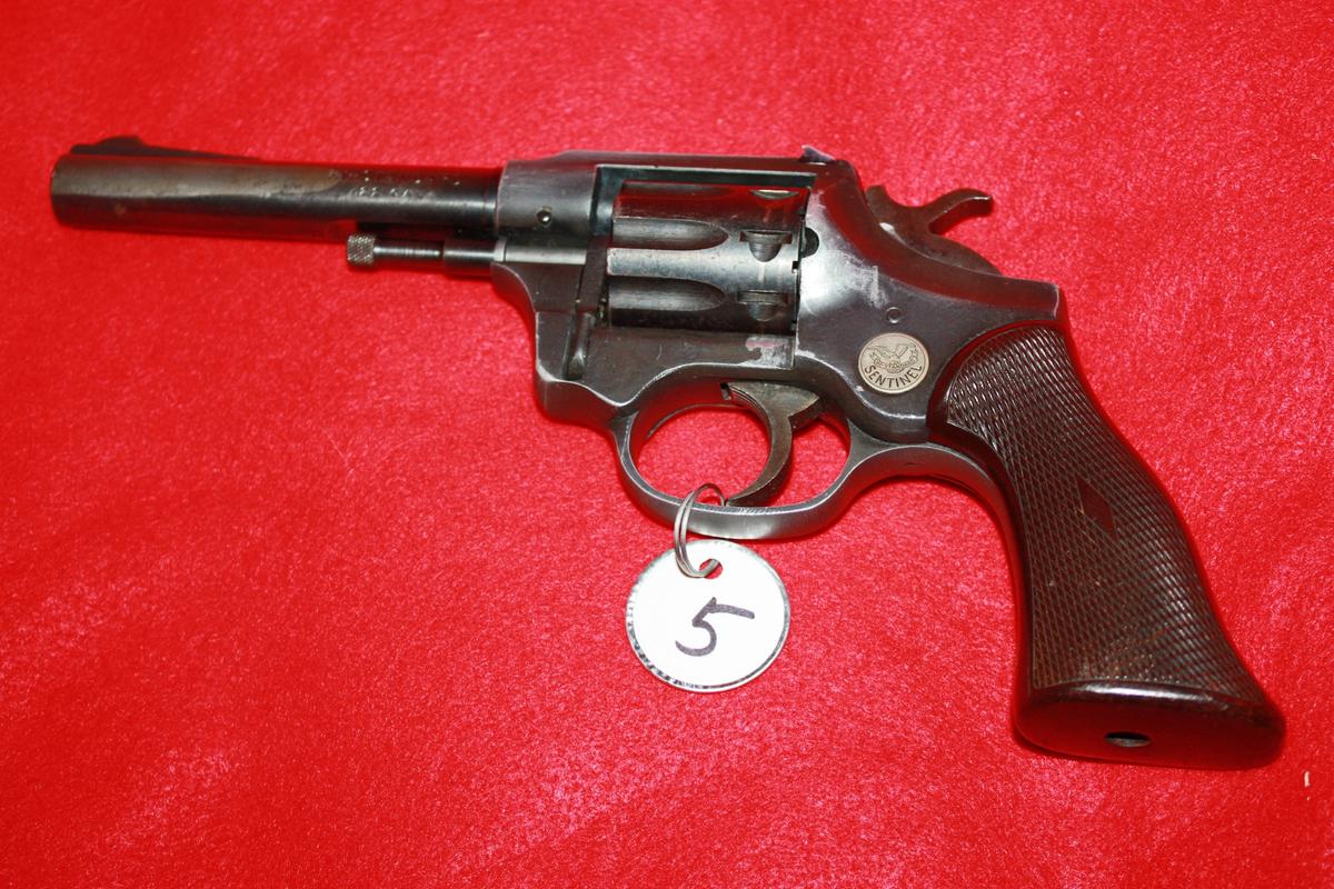 High Standard R-100 Sentinel 9-Shot .22 Revolver