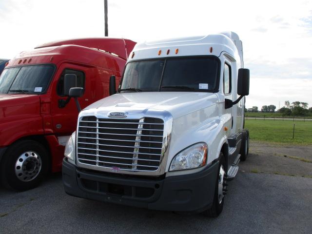 2014 FREIGHTLINER CA12564ST Cascadia Conventional