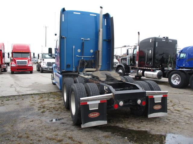 2014 PETERBILT 587 Conventional