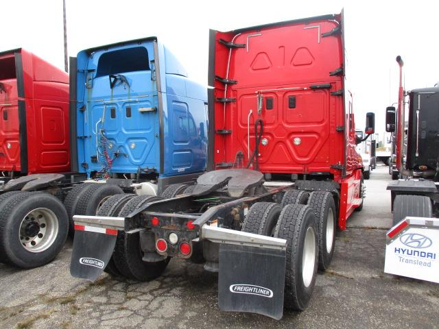 2014 FREIGHTLINER CA12564ST Cascadia Evolution Conventional