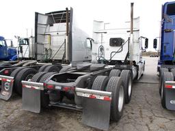 2014 VOLVO VNL64T-630 Conventional