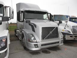 2014 VOLVO VNL64T-630 Conventional