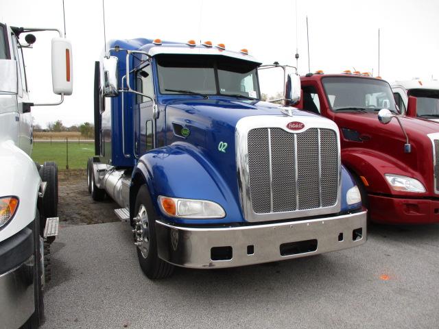 2013 PETERBILT 386 Ultra Cab Conventional