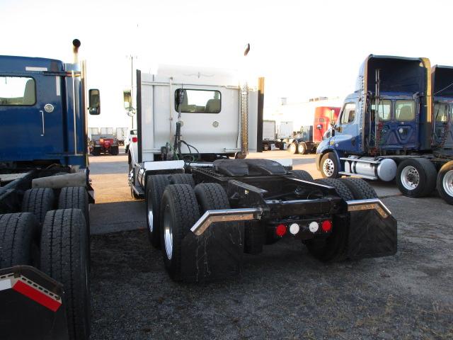 2013 KENWORTH T800 Conventional