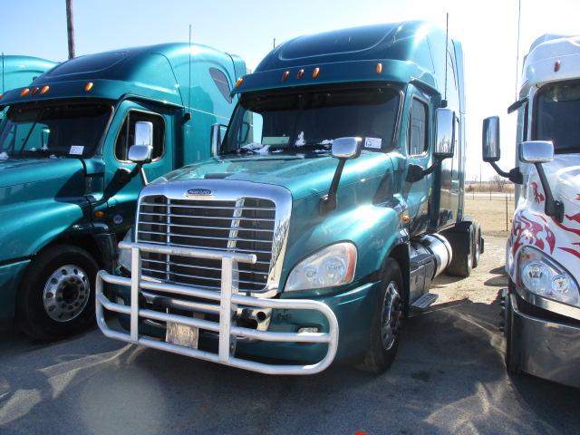 2012 FREIGHTLINER CA12564ST Cascadia Conventional