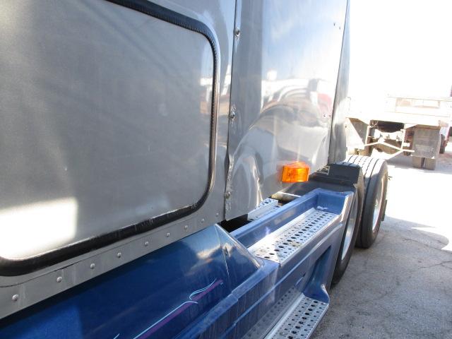 2007 FREIGHTLINER C12064ST Century Class Conventional