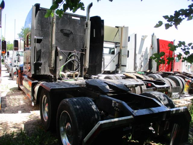 2013 PETERBILT 386 Ultra Cab Conventional