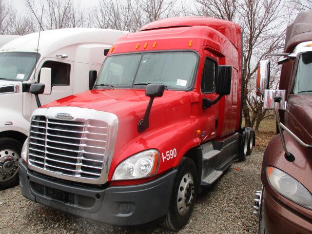 2014 FREIGHTLINER CA12564ST Cascadia Conventional