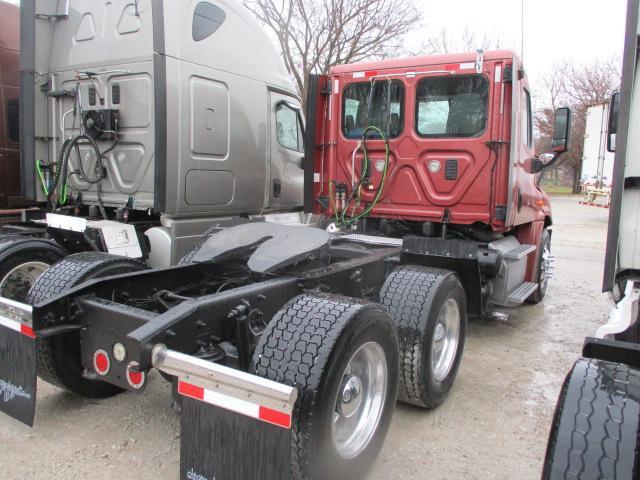 2013 FREIGHTLINER CA12564ST Cascadia Conventional