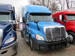 2015 FREIGHTLINER CA12564ST Cascadia Evolution Conventional