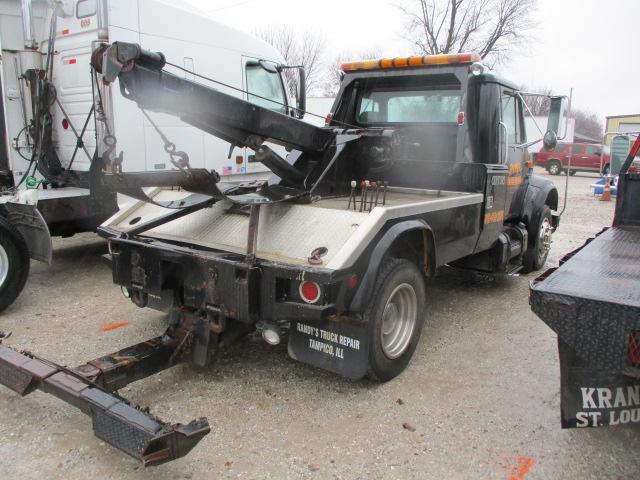 1997 INTERNATIONAL 4700 Wrecker