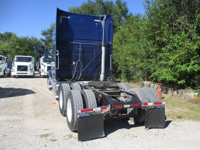 2014 VOLVO VNL64T-780 Conventional