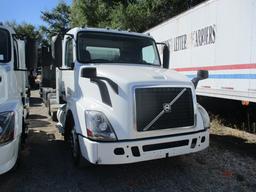 2014 VOLVO VNL300 Conventional