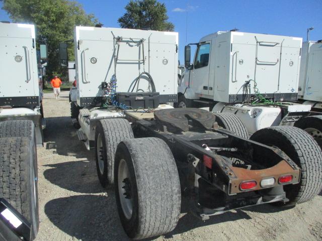 2014 VOLVO VNL300 Conventional