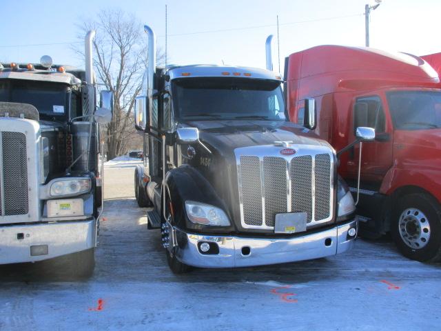 2017 PETERBILT 579 Ultra Cab Conventional