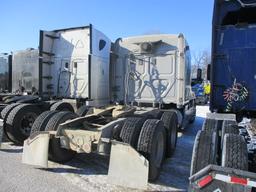 2016 FREIGHTLINER CA12564ST Cascadia Conventional