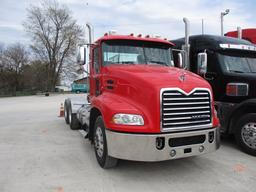 2017 MACK CXU613 Pinnacle Conventional