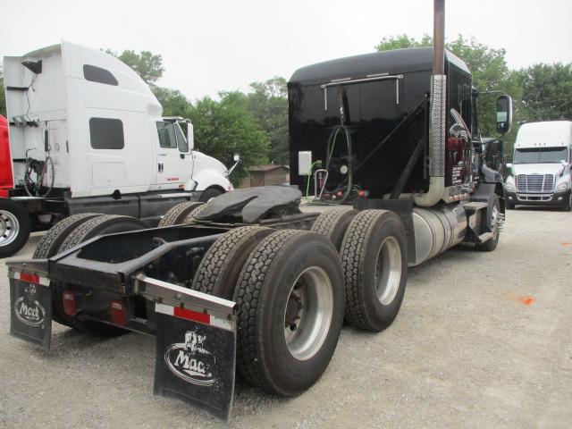 2013 MACK CXU613 Pinnacle Conventional