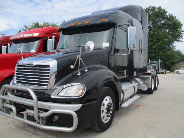 2017 FREIGHTLINER CL12064ST Columbia Glider Kit