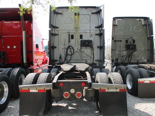 2014 FREIGHTLINER CA12564ST Cascadia Evolution Conventional