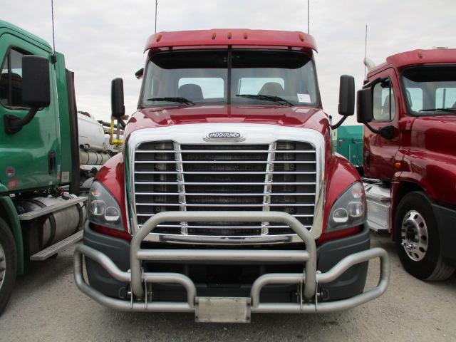 2016 FREIGHTLINER CA12564ST Cascadia Conventional