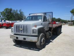 2002 CHEVROLET 8500 Flatbed Truck