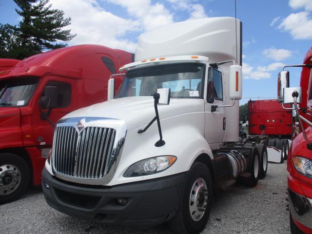 2016 INTERNATIONAL Prostar 122 Conventional