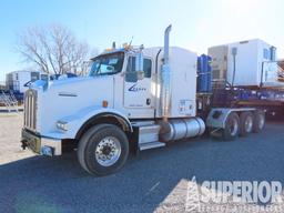 (x) (4-26) 2007 KENWORTH T800 Tri Drive Sleeper Ca