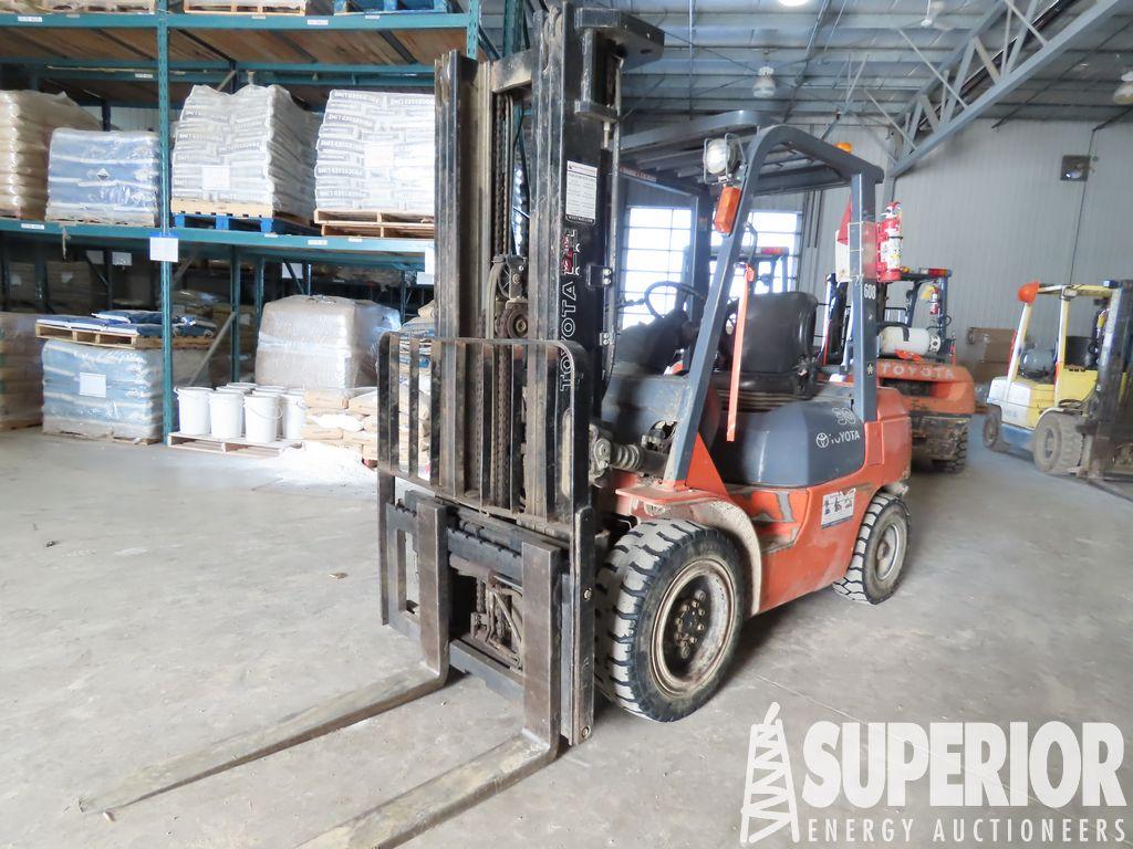 (1-8) 2006 TOYOTA 7FGU30 6000# Forklift, S/N-70477