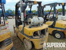 YALE GLP060VX 5500# Forklift, S/N-B875V11583L, p/b