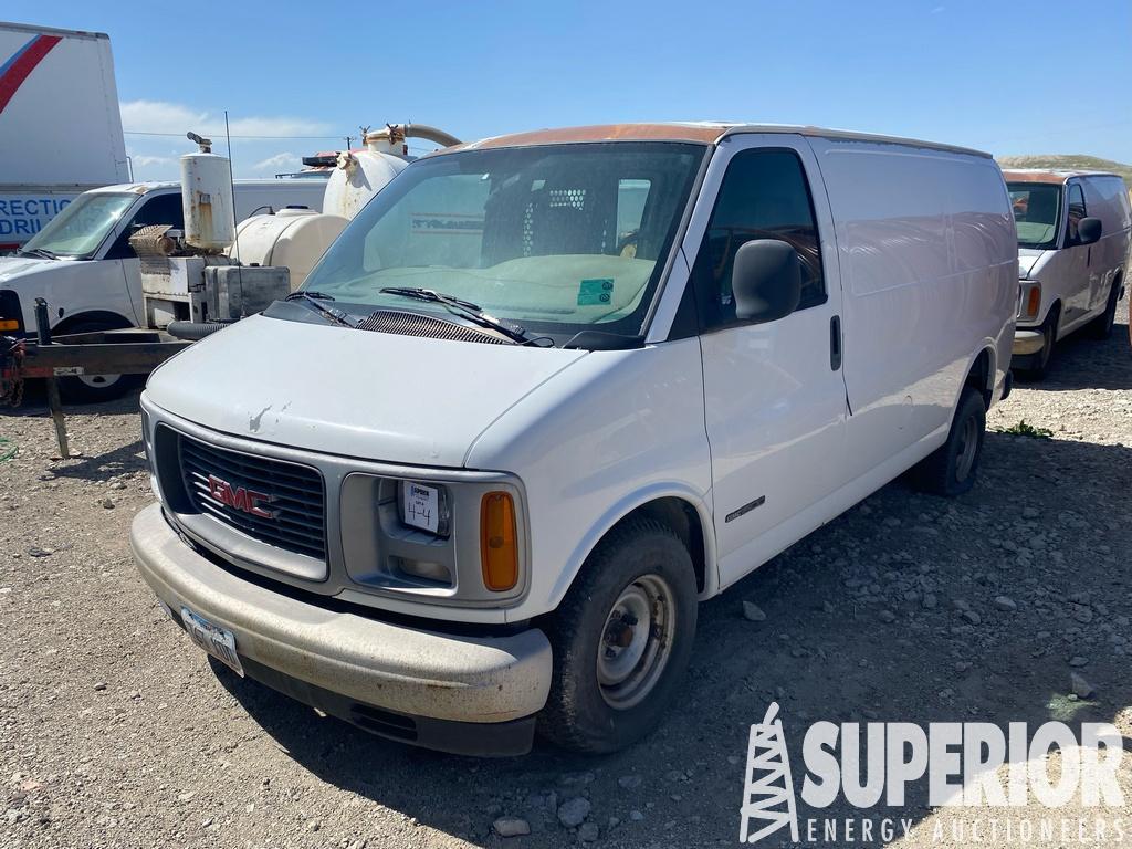 (x) (4-4) 2001 GMC Express 1500 Cargo Van, VIN-1G