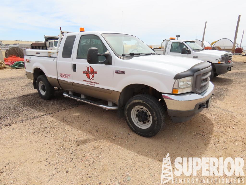 (x) (3-2) 2003 FORD F-250 Lariat 4x4 Extended Cab