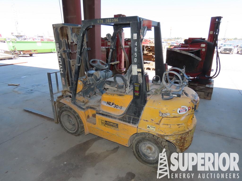 HYUNDAI HLF-30-5 5500# Propane Forklift w/ 5'L For