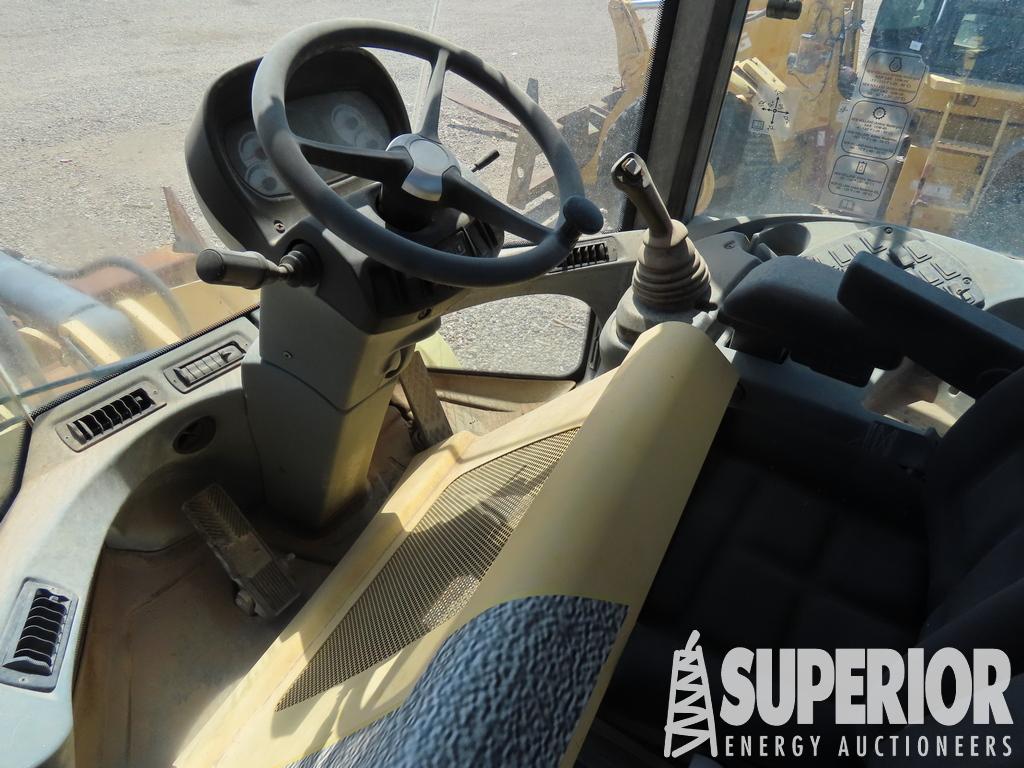 NEW HOLLAND W11OB Wheel Loader, S/N-NBF210943, p/b