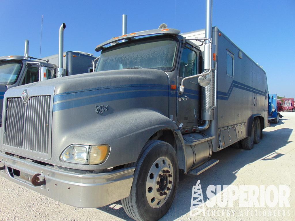 (x) (3-18) 2004 INTERNATIONAL 9400i T/A Wireline T