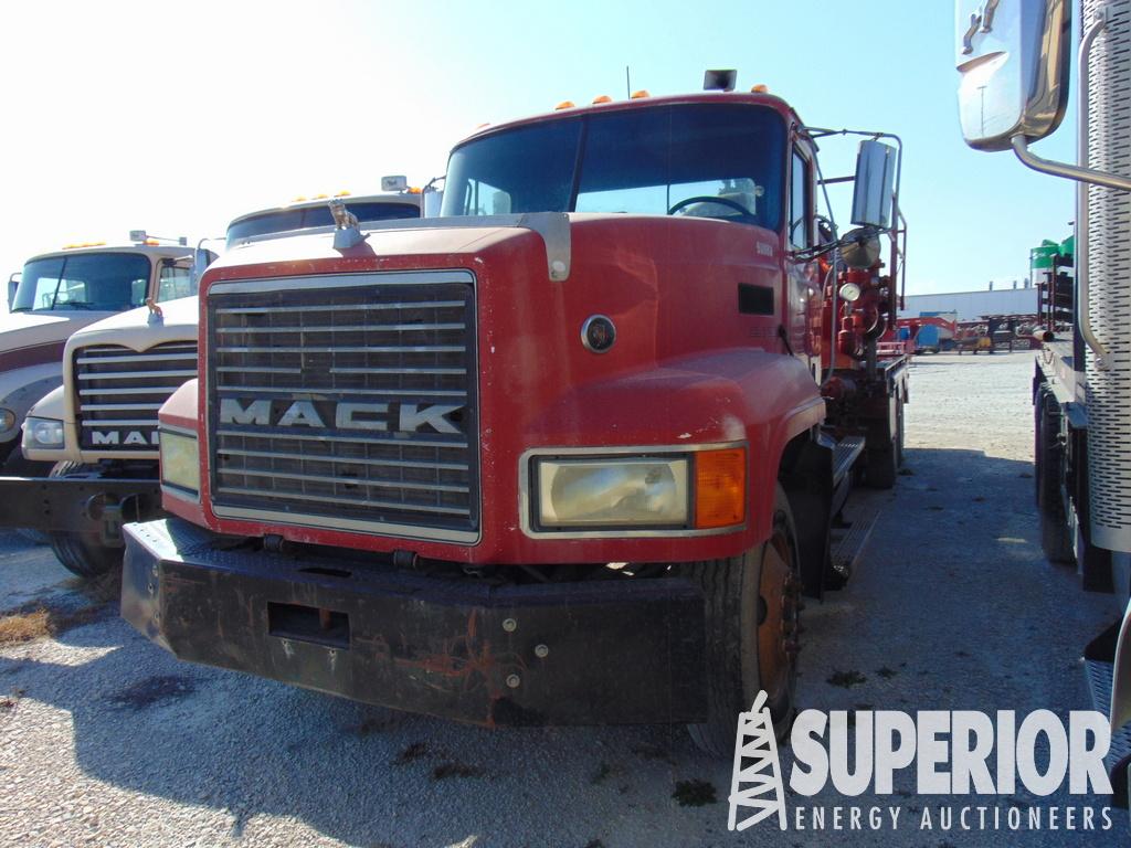 (x) (3-10) 2000 MACK CL713 T/A Kill Truck, VIN-1M2