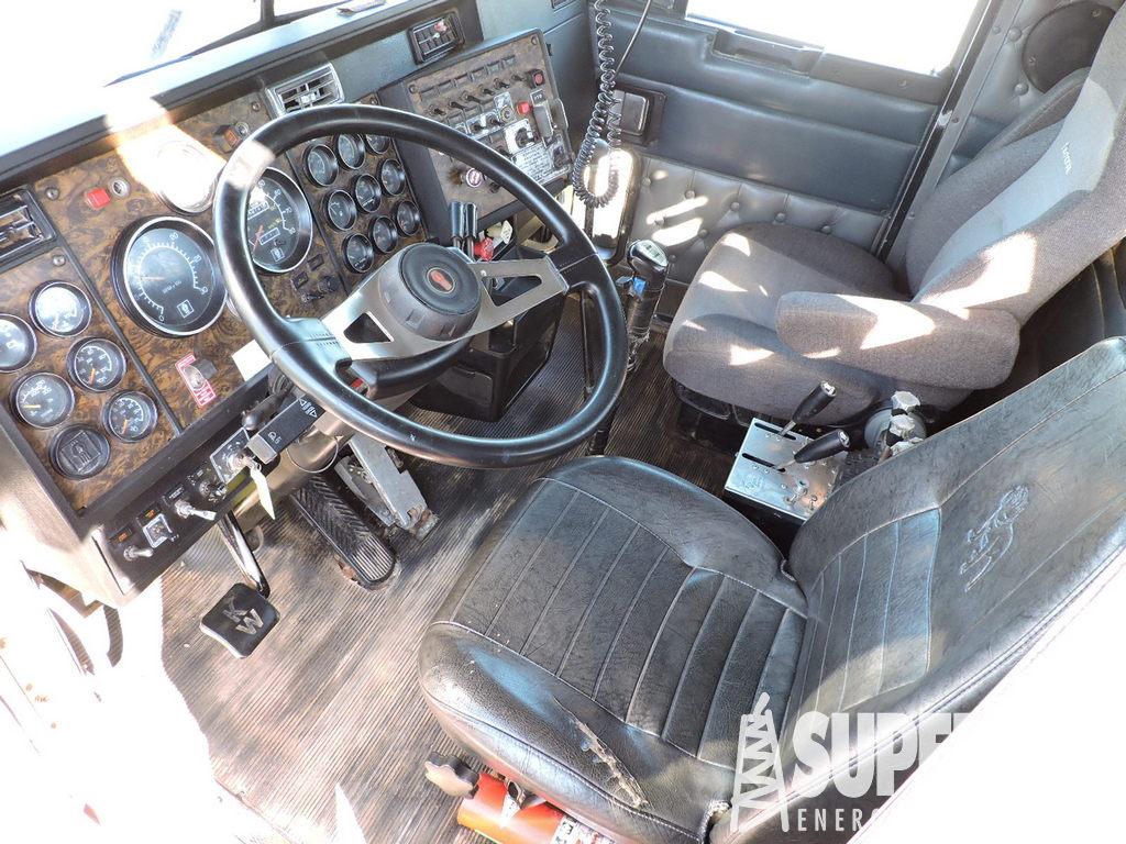 (x) 1998 KENWORTH T-800 Tandem Steer Tandem Axle R