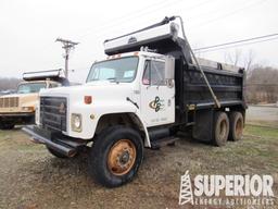 (x) 1988 INTERNATIONAL 4700 4x2 14 Cu Yd T/A Dump