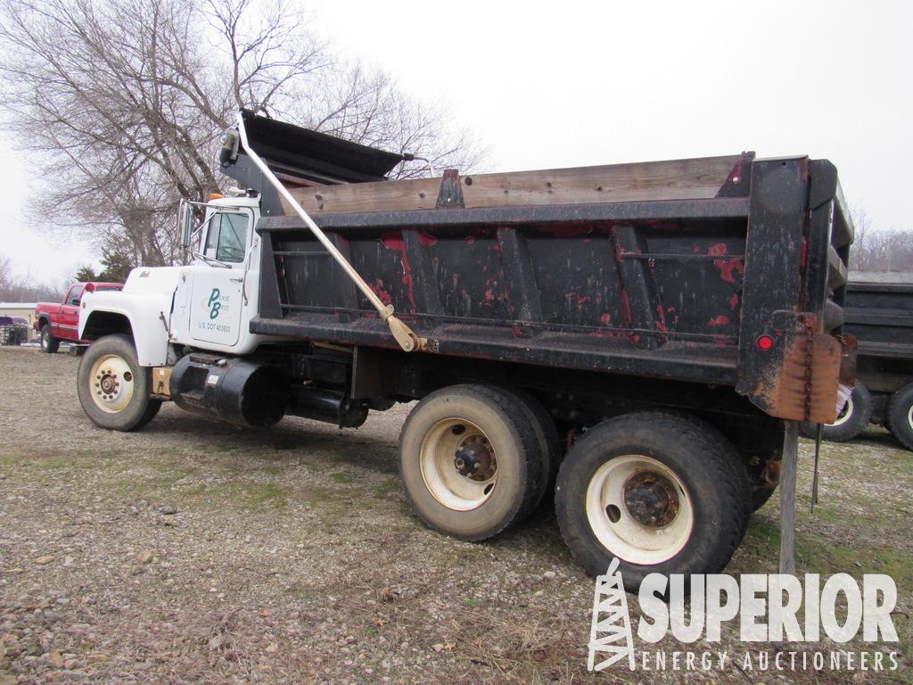 (x) 1985 MACK R686ST 15 Cu Yd T/A Dump Truck, VIN-