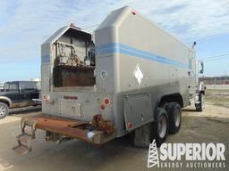 (x) (4-2) 2009 INTERNATIONAL Paystar 5600 6x6 T/A