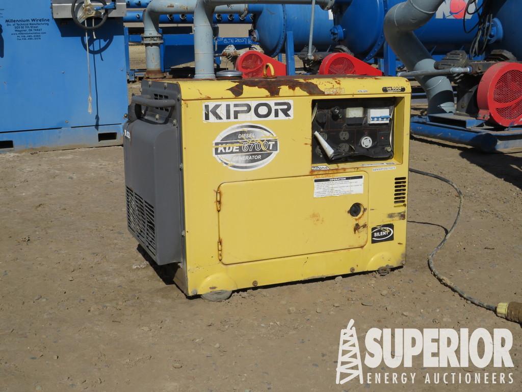 (19-51) KIPOR KDE6700T Diesel Powered Portable Gen