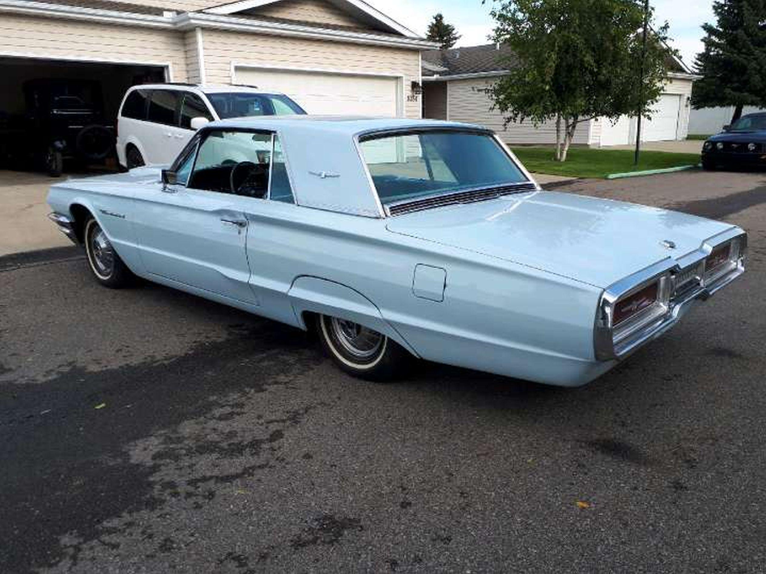 1964 Ford Thunderbird Landau