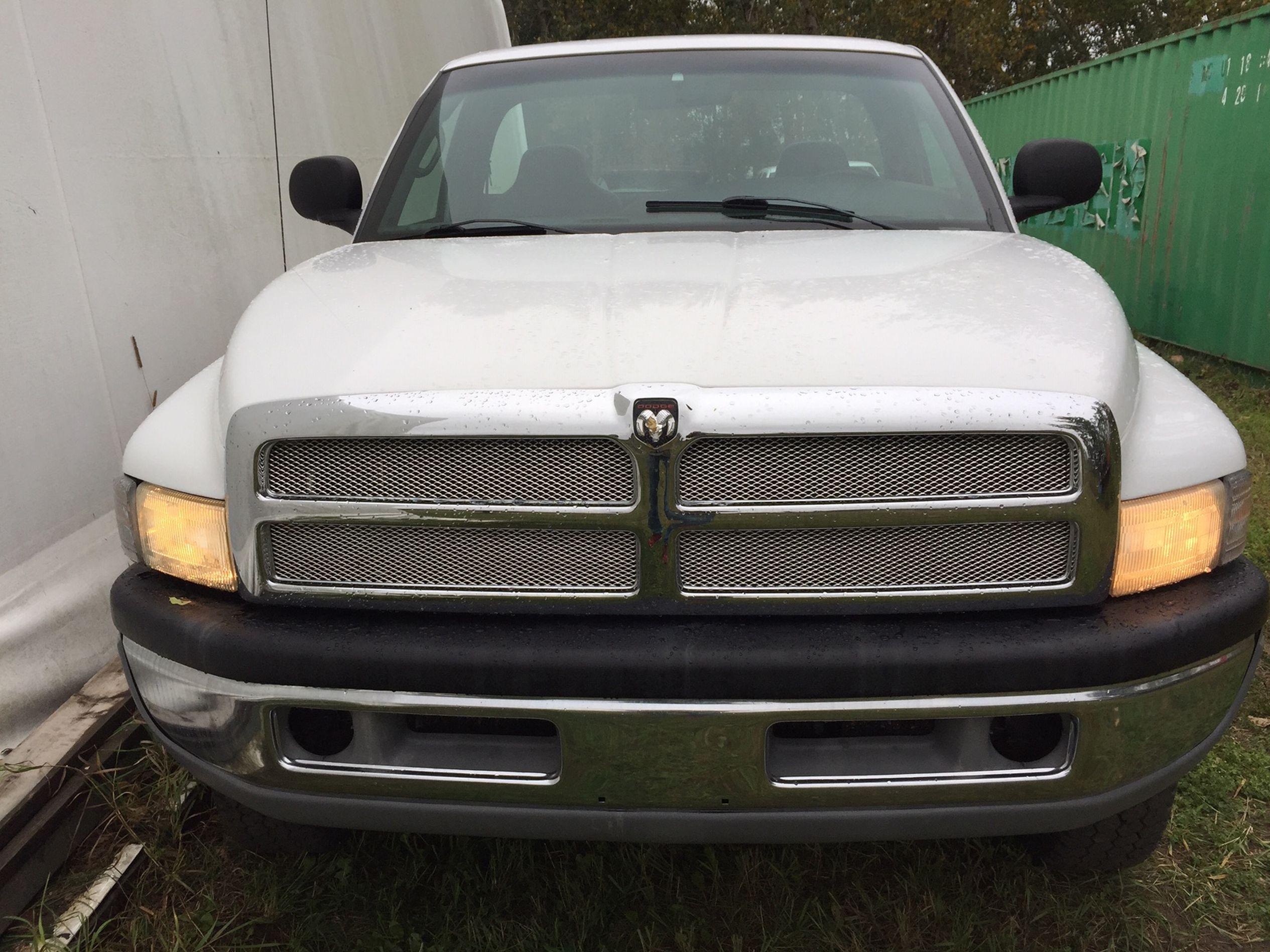 2000 Dodge 2500 4x4 Cummins Diesel