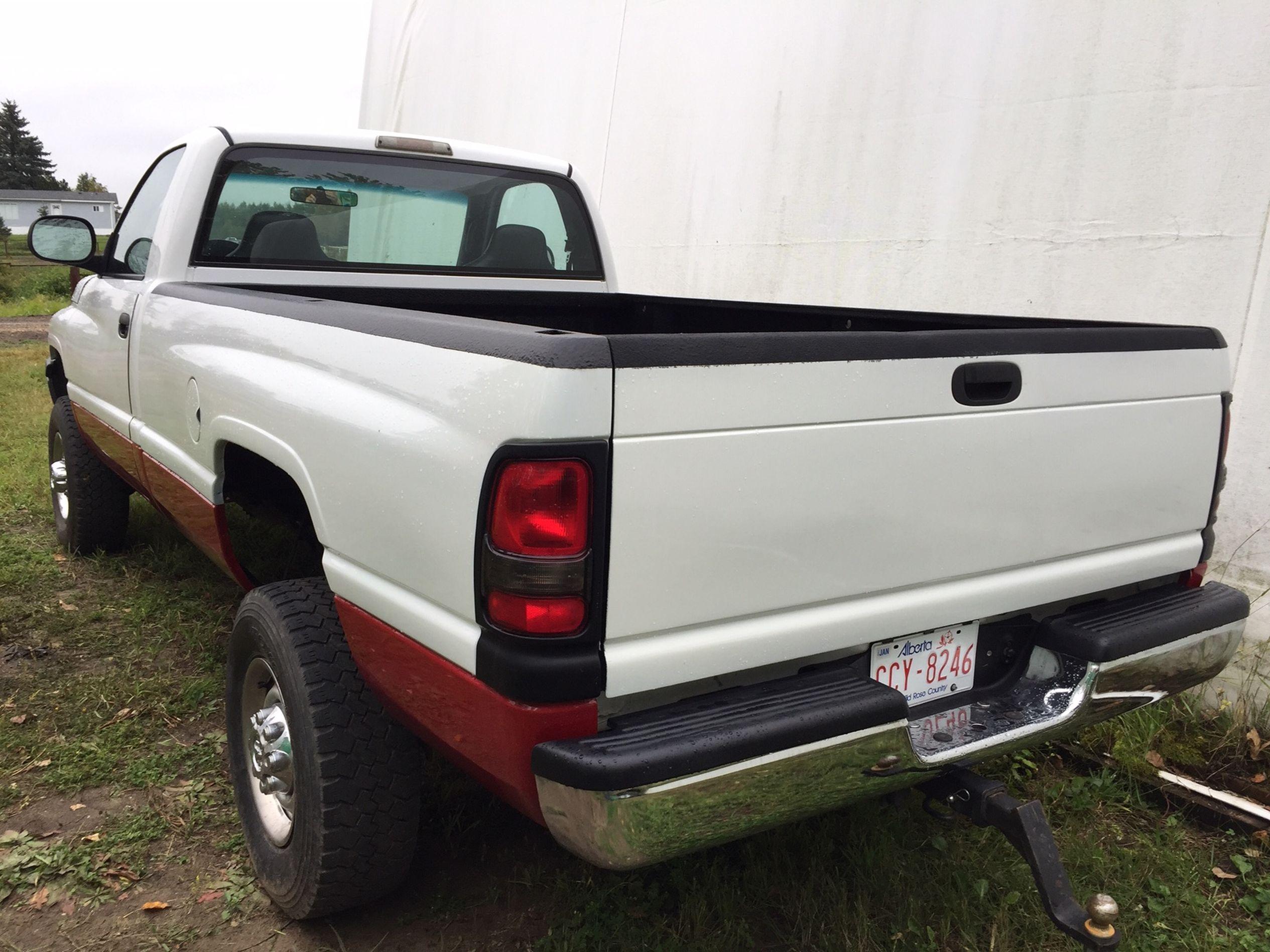 2000 Dodge 2500 4x4 Cummins Diesel