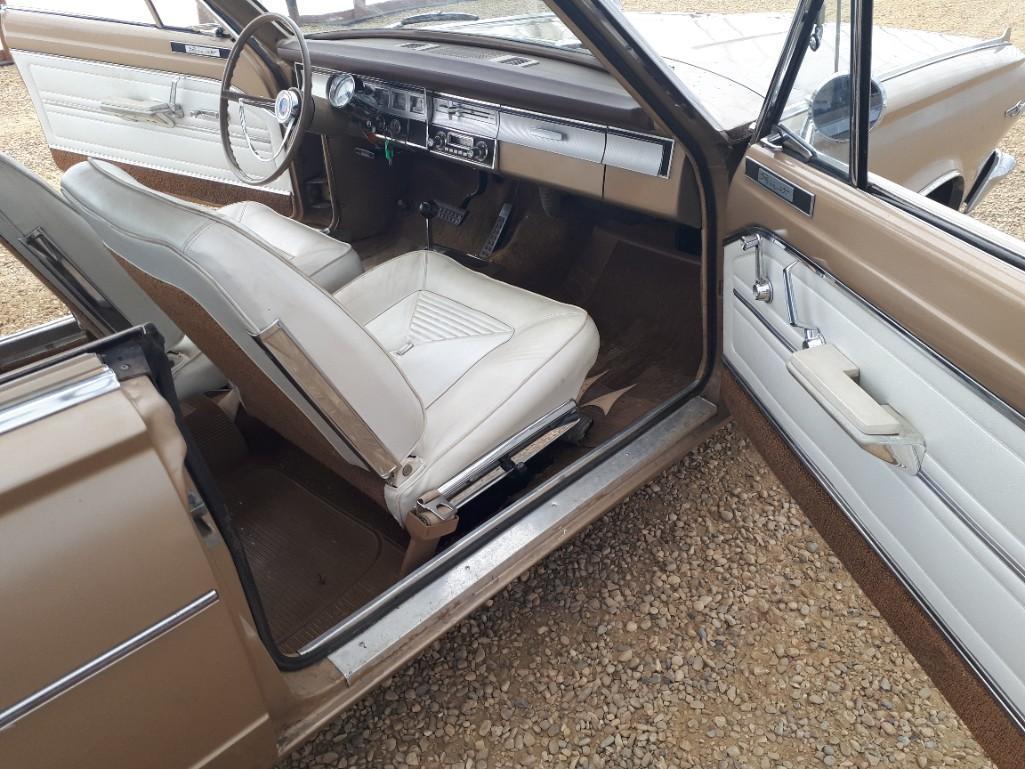 1965 Valiant Signet NO RESERVE