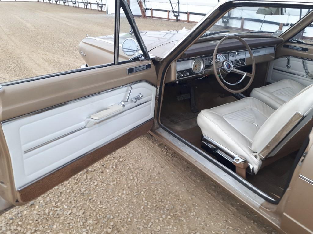 1965 Valiant Signet NO RESERVE